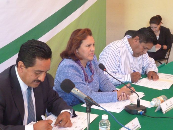 Rehabilitar-Ayuntamiento-de-Zinacantepec-unidad-deportiva-de-San-Luis-Mextepec